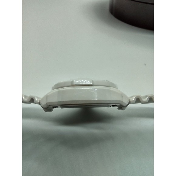 Casio LRW200H-7BVCF White Women's Watch - Picture 7 of 12